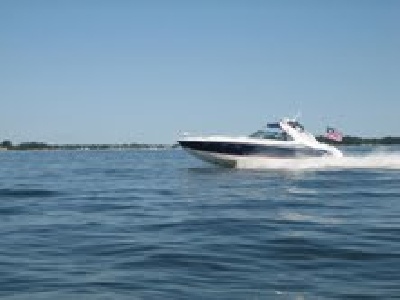 Connecticut motor yacht Icefire